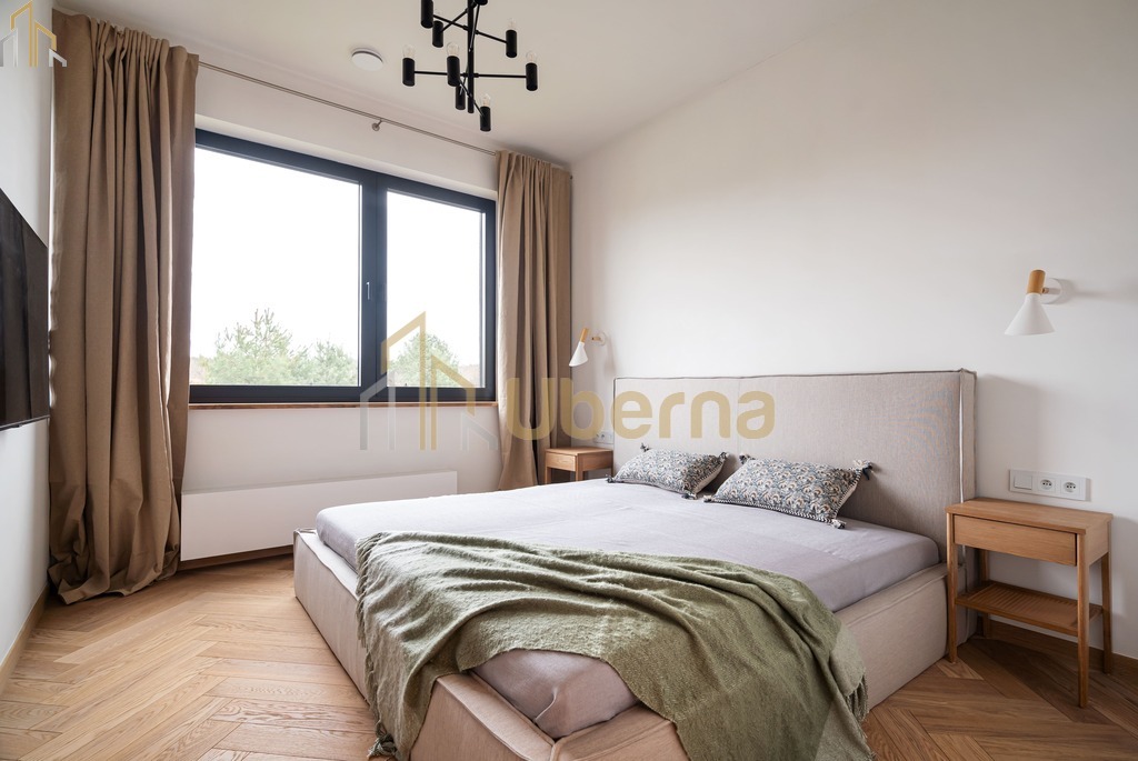 Unikatowy dom łączący ekologię i świetny styl (13)