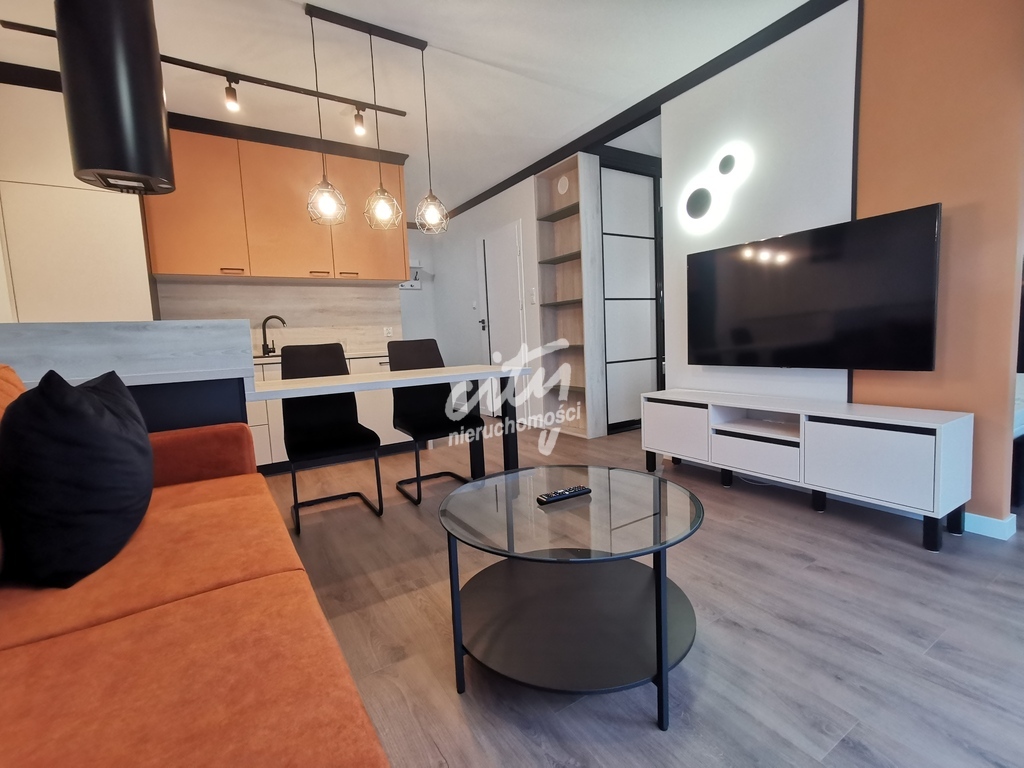 Dla Ciebie! Bądź 1. Najemcą! 2 pokoje z balkonem. (1)