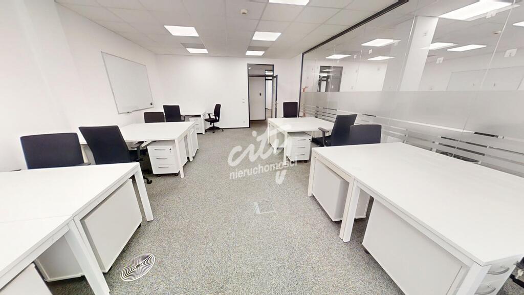 Lokal w biurowcu- 196,74 m2 -  wynajem w Centrum (6)