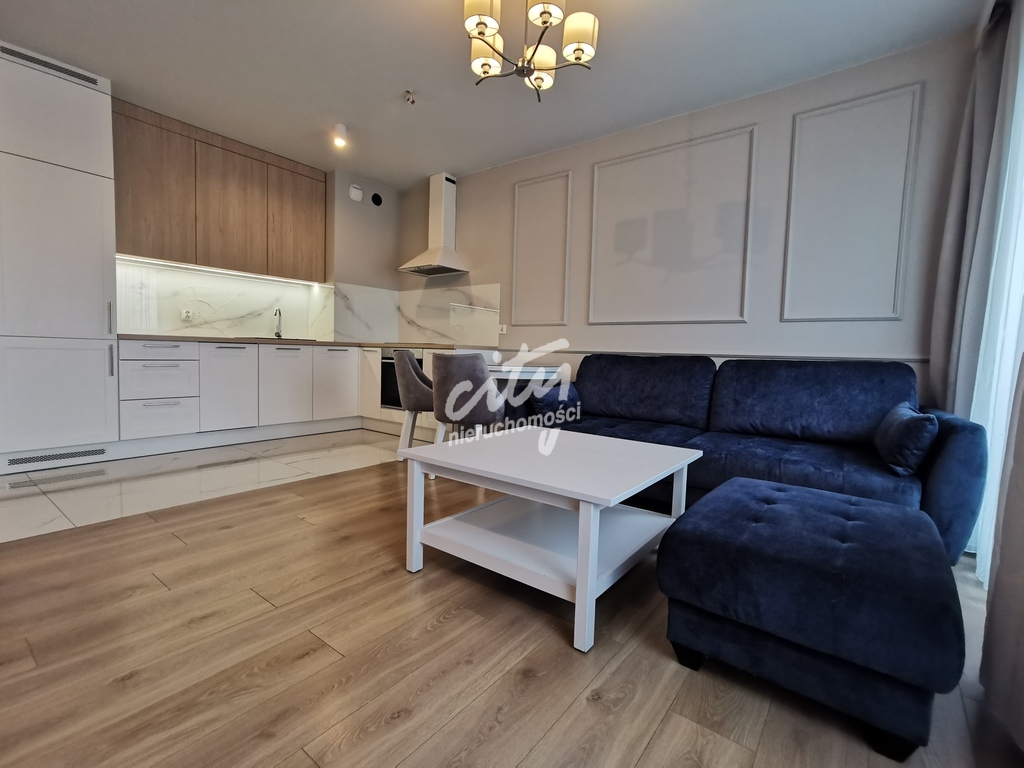 Nova II. Wsyoski standard. 2 pokoje, balkon. (1)