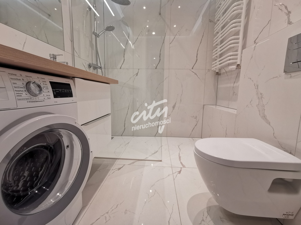 Nova II. Wsyoski standard. 2 pokoje, balkon. (6)