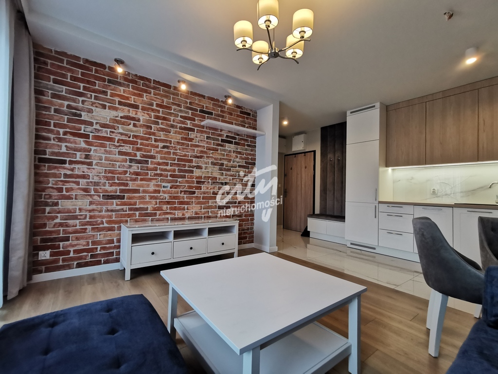 Nova II. Wsyoski standard. 2 pokoje, balkon. (2)