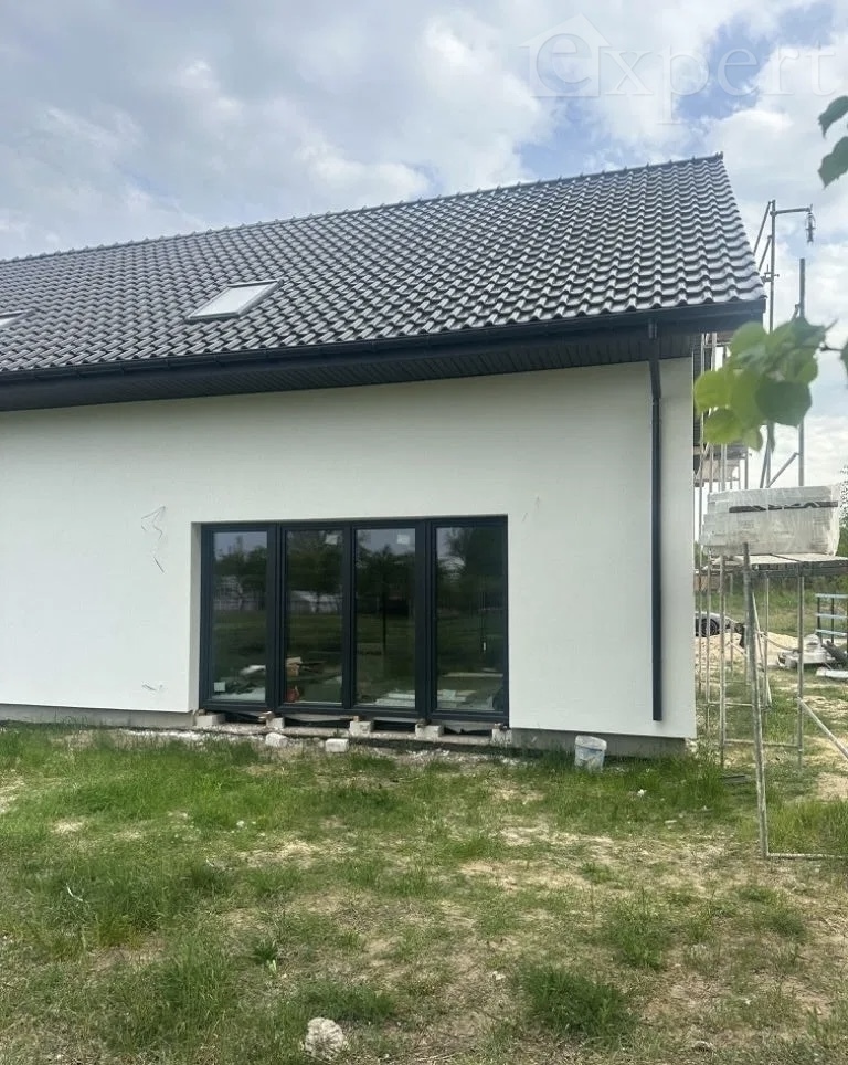 Nowy dom bliźniak w Kobylance ul.Kasztanowa. (8)