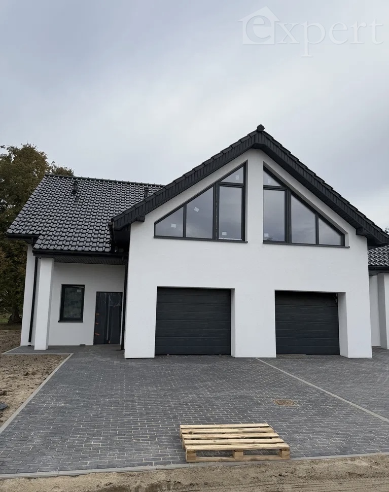 Nowy dom bliźniak w Kobylance ul.Kasztanowa. (1)