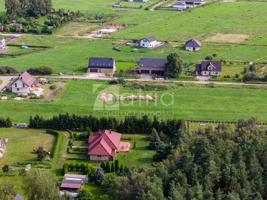 Działka z warunkami zabudowy o powierzchni 1051 m2 (6)