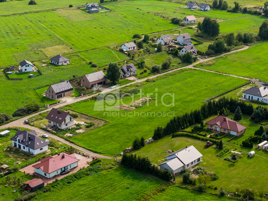 Działka z warunkami zabudowy o powierzchni 1051 m2 (7)