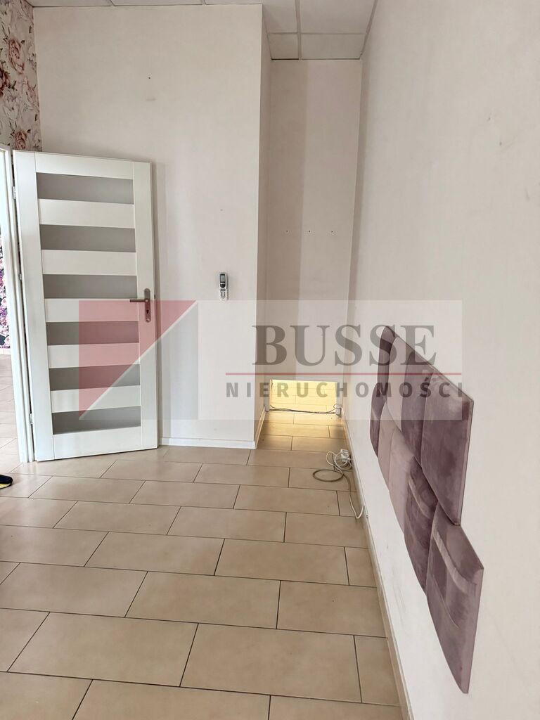 Na wynajem Lokal handlowo Usługowy 69m2 Bukova Par (3)