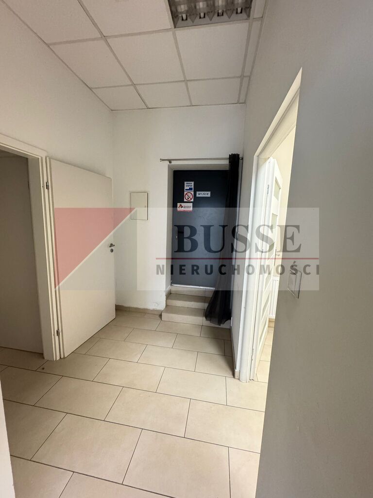 Na wynajem Lokal handlowo Usługowy 69m2 Bukova Par (9)