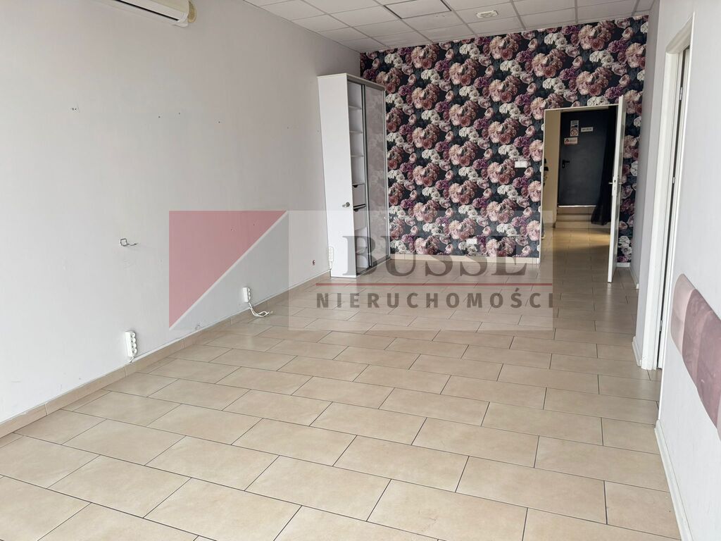 Na wynajem Lokal handlowo Usługowy 69m2 Bukova Par (5)