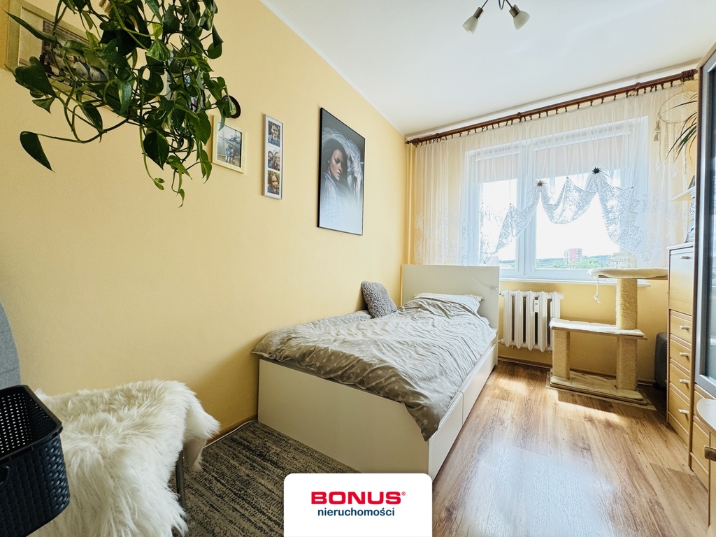 Ładne i komfortowe 2 pokoje na Os.Majowym (2)