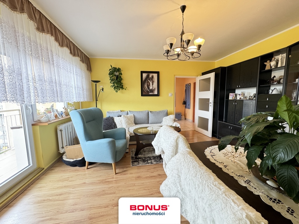 Ładne i komfortowe 2 pokoje na Os.Majowym (4)