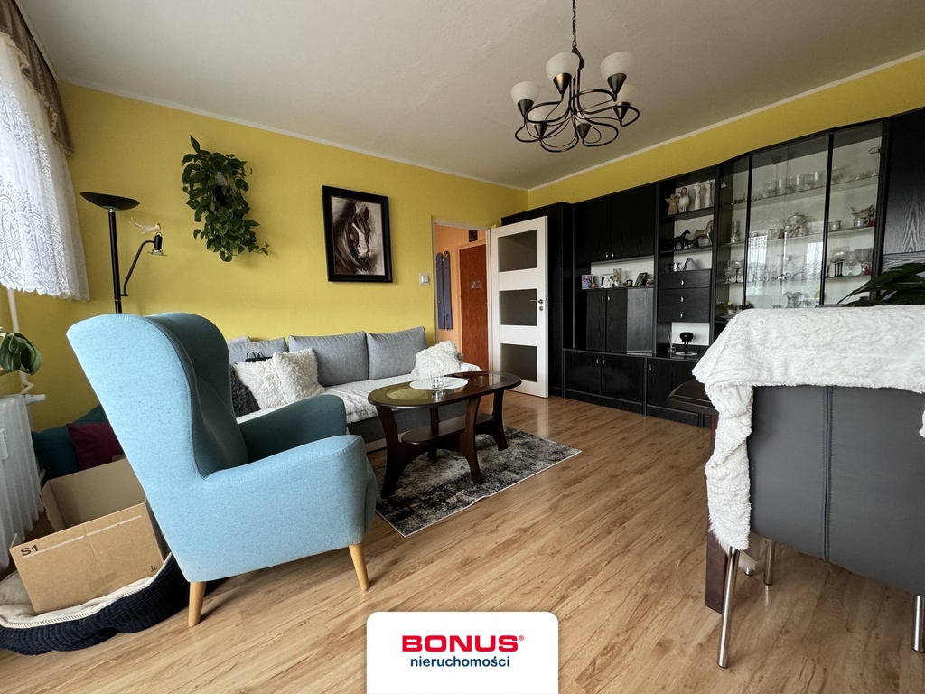 Ładne i komfortowe 2 pokoje na Os.Majowym (5)