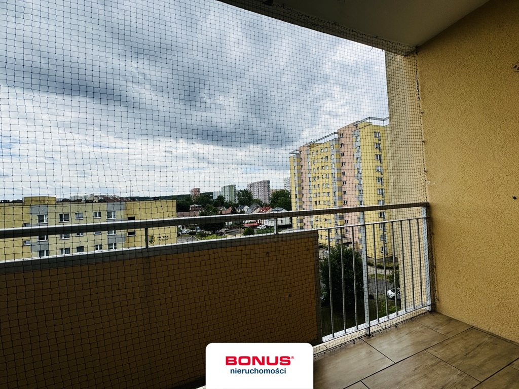 Ładne i komfortowe 2 pokoje na Os.Majowym (14)