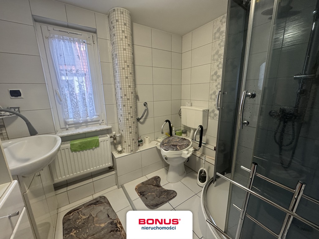 Mieszkanie z własnym ogrodem w domu dwurodzinnym. (11)