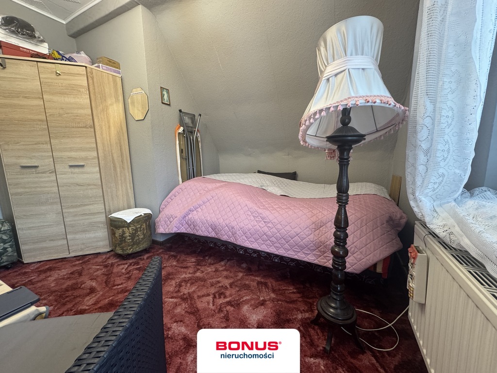 Mieszkanie z własnym ogrodem w domu dwurodzinnym. (8)