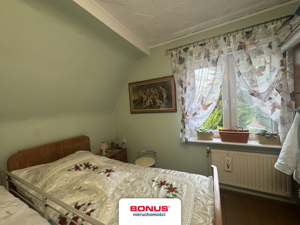 Mieszkanie z własnym ogrodem w domu dwurodzinnym. (9)