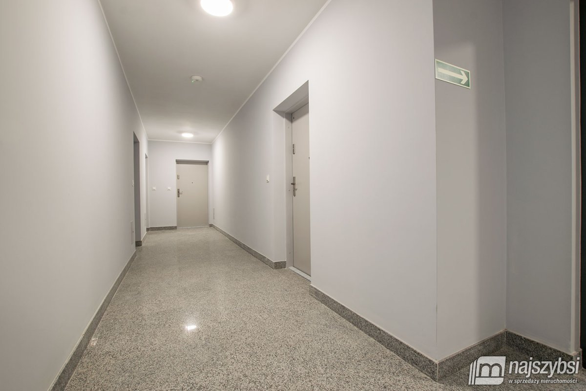 Goleniów - mieszkanie 2-pokojowe stan dewe.  (11)