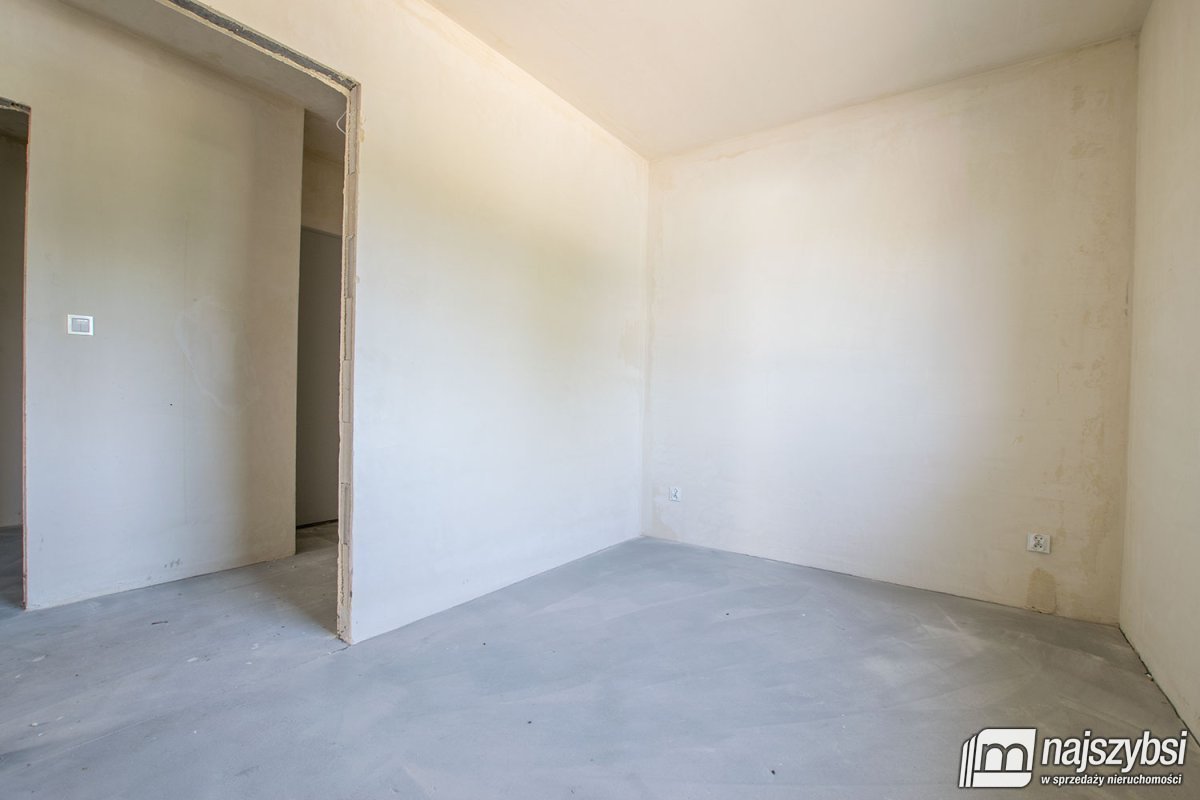 Goleniów - mieszkanie 2-pokojowe stan dewe.  (4)