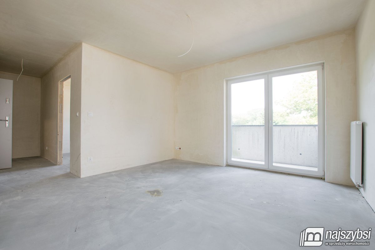 Goleniów - mieszkanie 2-pokojowe stan dewe.  (8)