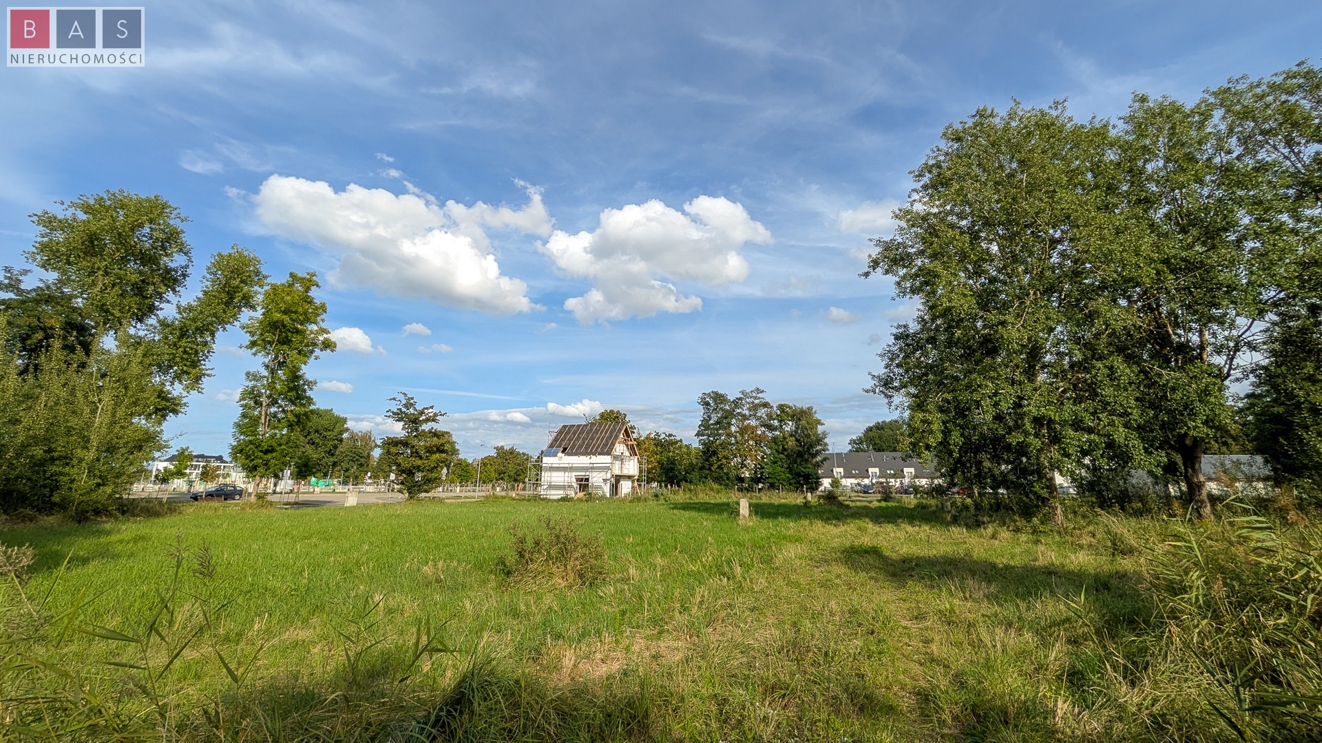 Działka z WZ - Dziwnów ul. Marynarki Wojennej (2)