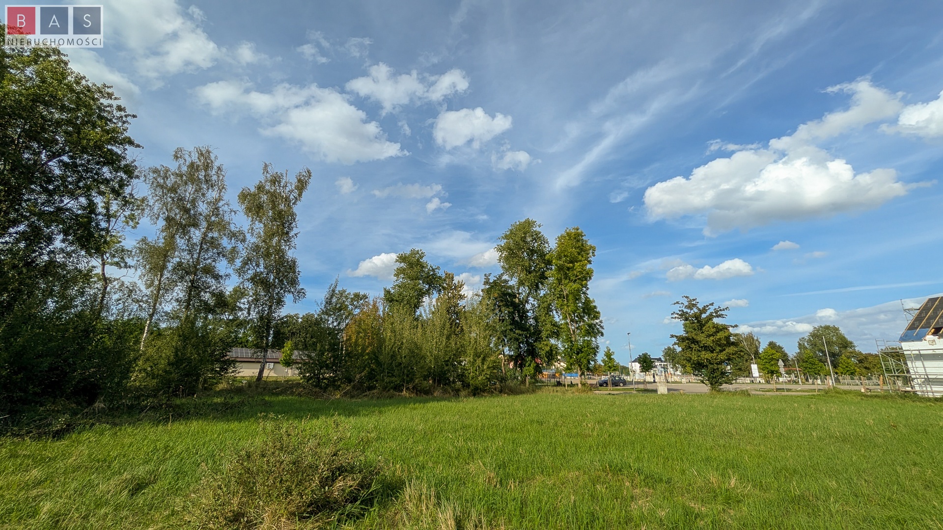 Działka z WZ - Dziwnów ul. Marynarki Wojennej (3)