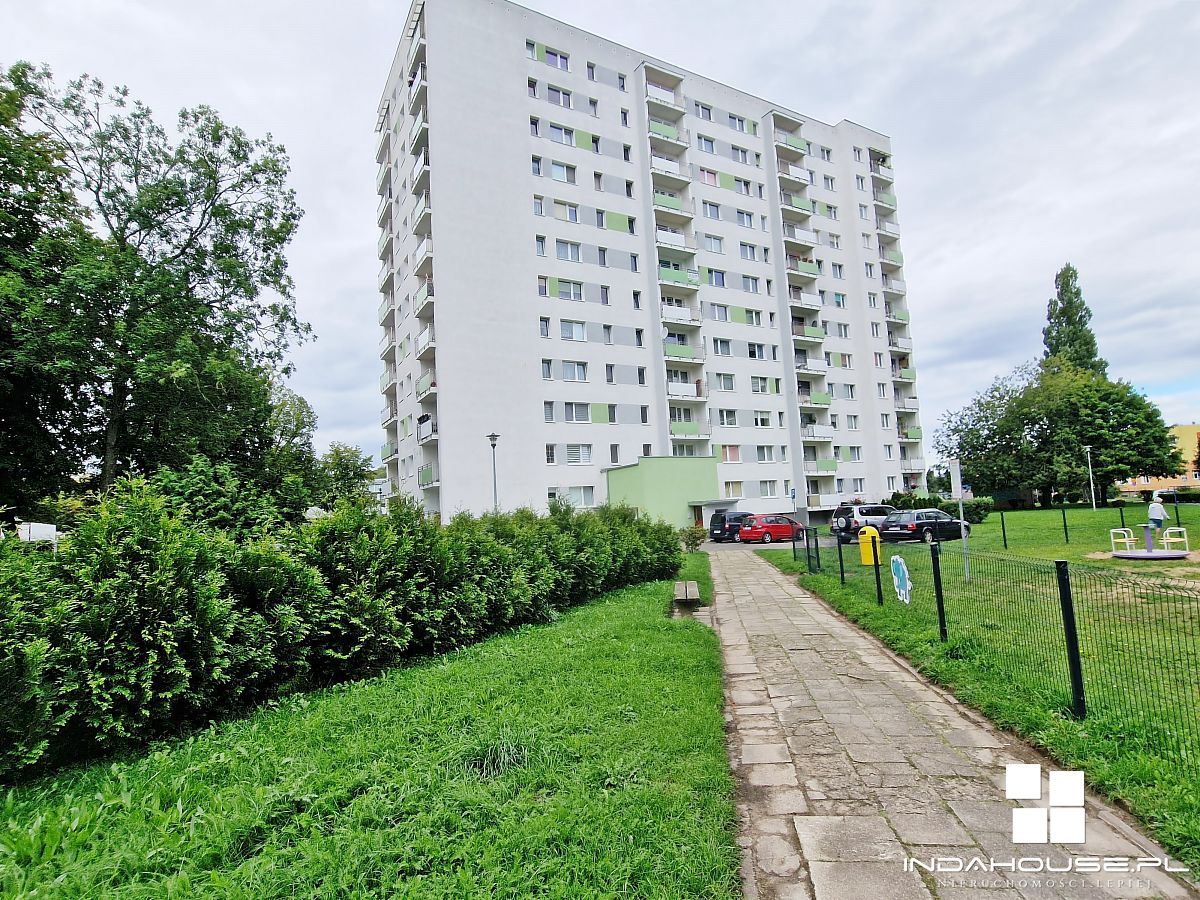 Słoneczne 2 pokojowe, oddzielna kuchnia, loggia

 (15)