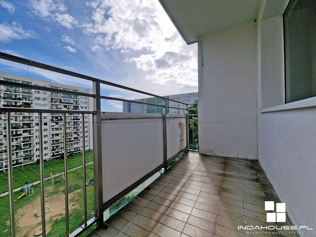 Słoneczne 2 pokojowe, oddzielna kuchnia, loggia

 (2)