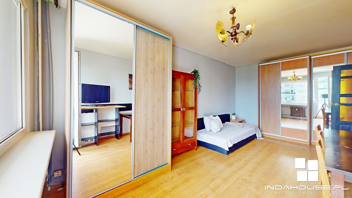 Słoneczne 2 pokojowe, oddzielna kuchnia, loggia

 (4)