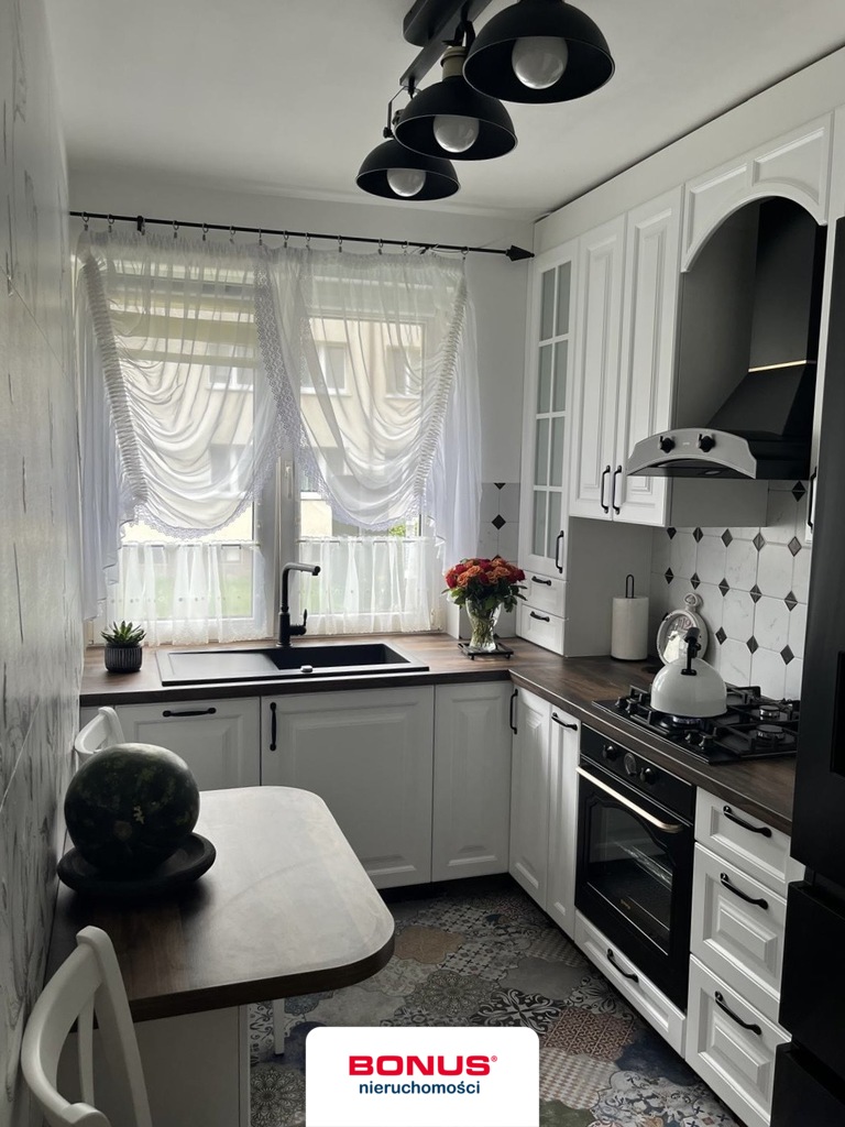 Czteropokojowe mieszkanie z balkonem na parterze (6)