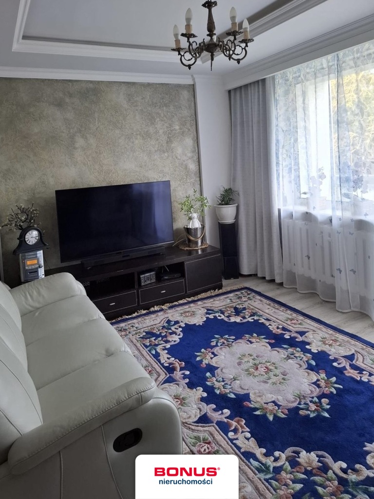 Czteropokojowe mieszkanie z balkonem na parterze (3)