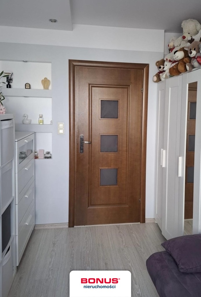 Czteropokojowe mieszkanie z balkonem na parterze (12)