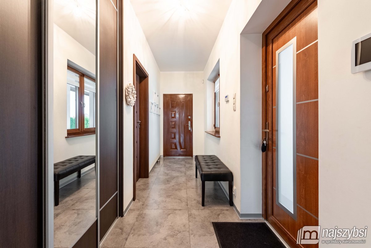 PŁOTY- UNIKATOWY DOM/REZYDENCJA 304 M2 (17)