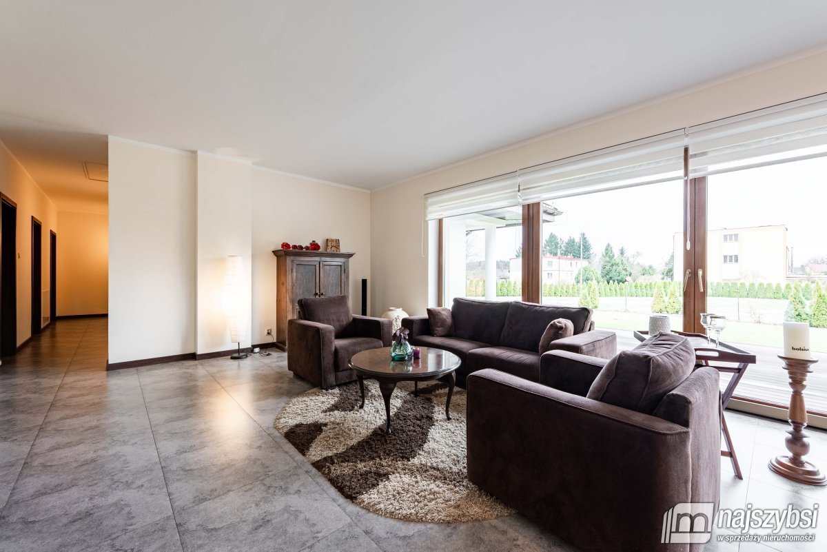 PŁOTY- UNIKATOWY DOM/REZYDENCJA 304 M2 (26)