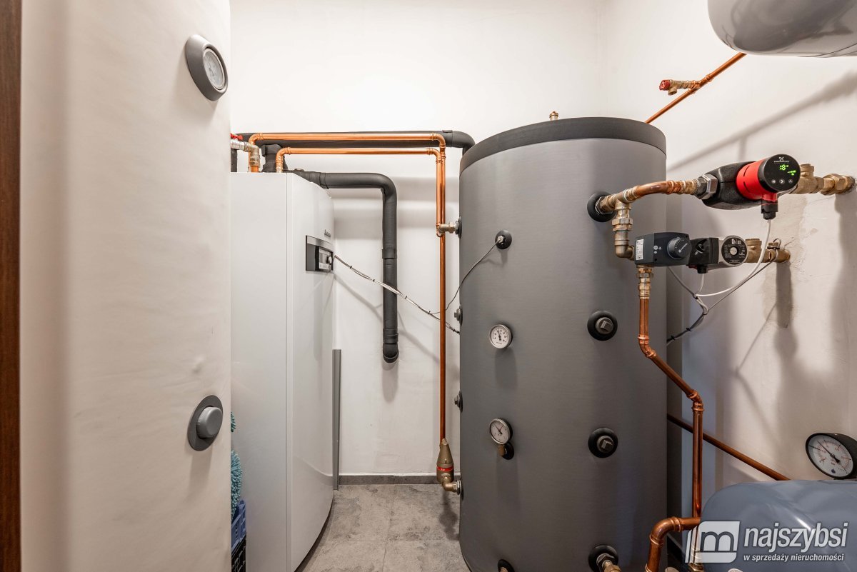 PŁOTY- UNIKATOWY DOM/REZYDENCJA 304 M2 (31)