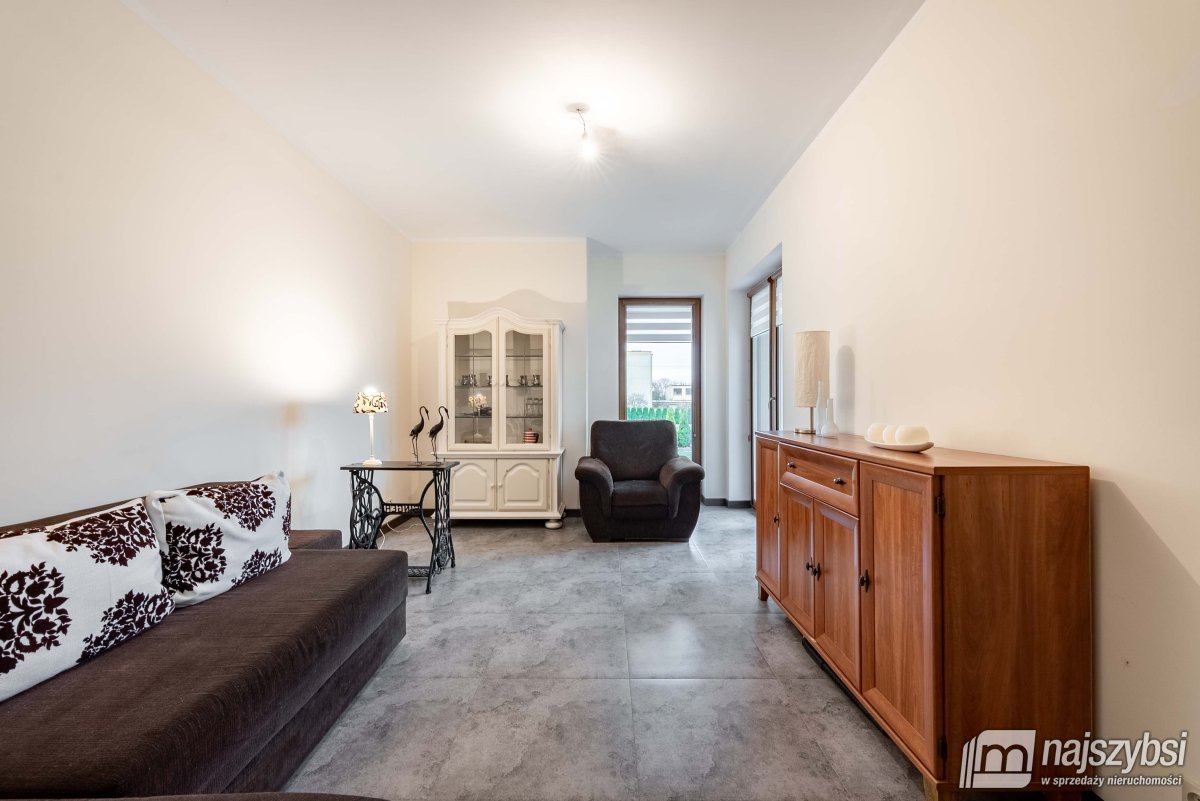 PŁOTY- UNIKATOWY DOM/REZYDENCJA 304 M2 (33)