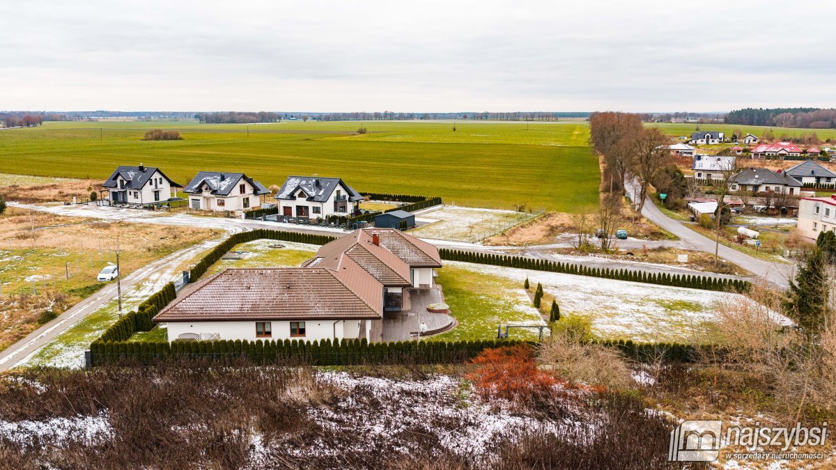 PŁOTY- UNIKATOWY DOM/REZYDENCJA 304 M2 (6)