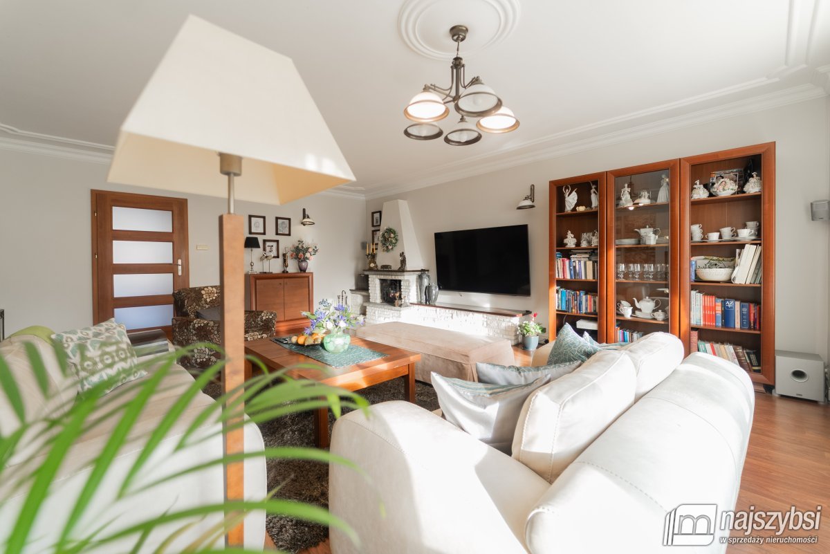 Goleniów - dom  w spokojnej okolicy (12)