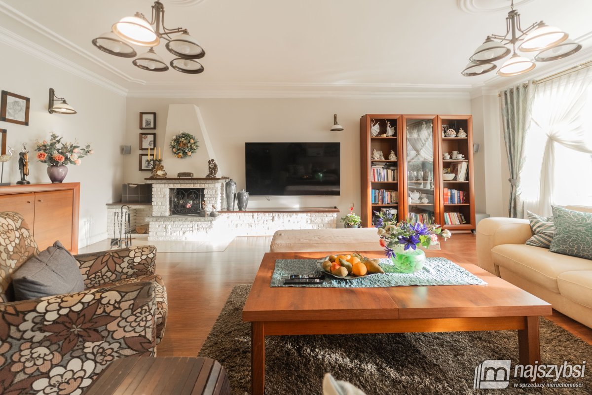 Goleniów - dom  w spokojnej okolicy (13)