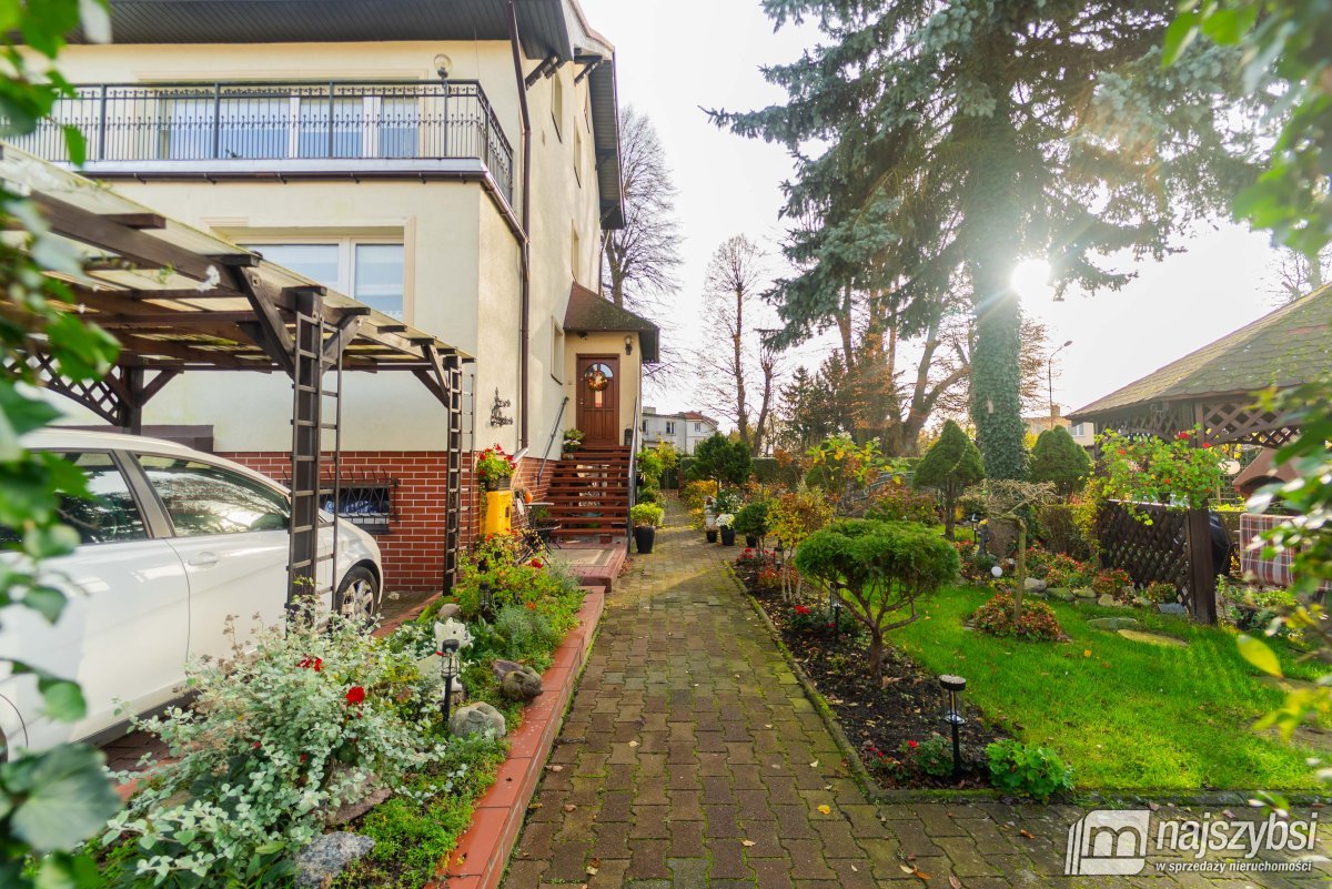 Goleniów - dom  w spokojnej okolicy (2)