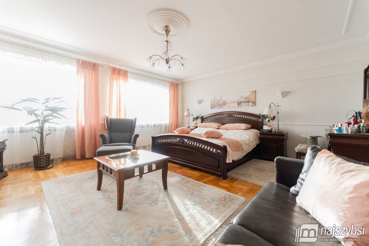 Goleniów - dom  w spokojnej okolicy (23)