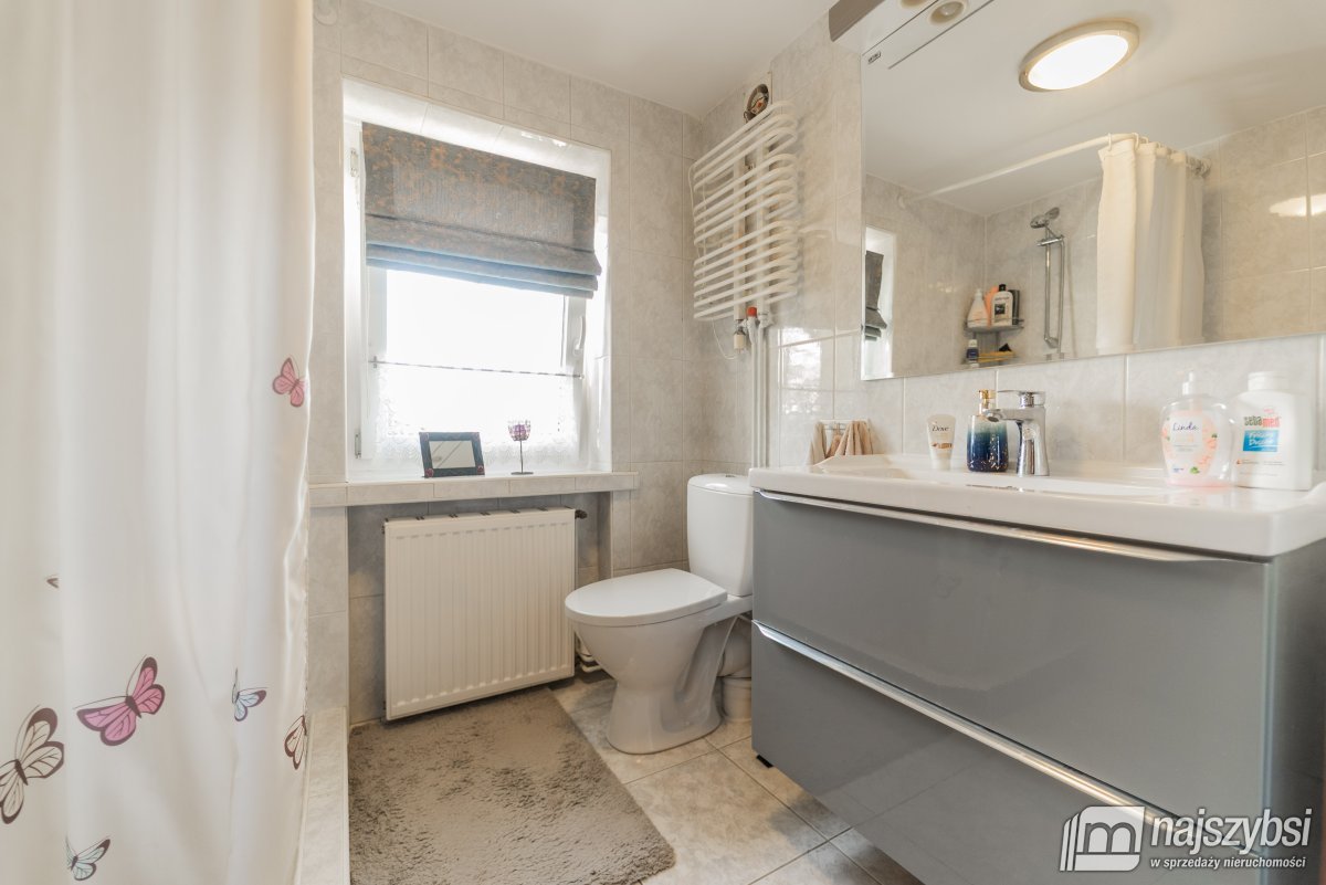 Goleniów - dom  w spokojnej okolicy (26)