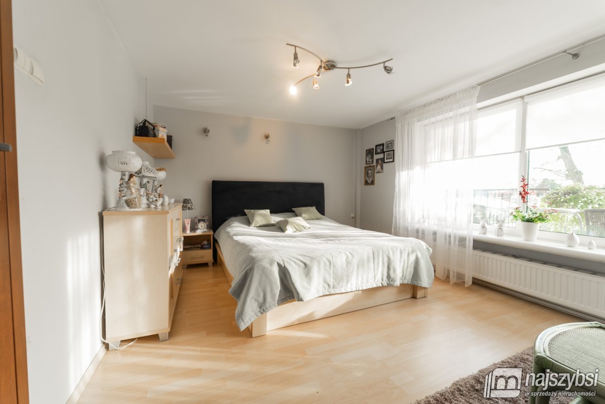 Goleniów - dom  w spokojnej okolicy (27)