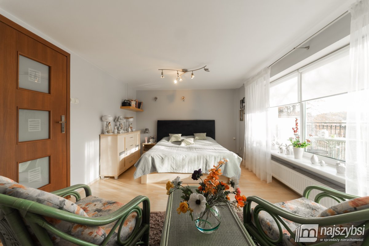 Goleniów - dom  w spokojnej okolicy (28)