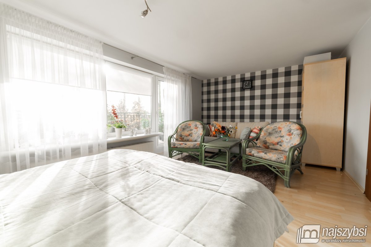 Goleniów - dom  w spokojnej okolicy (29)