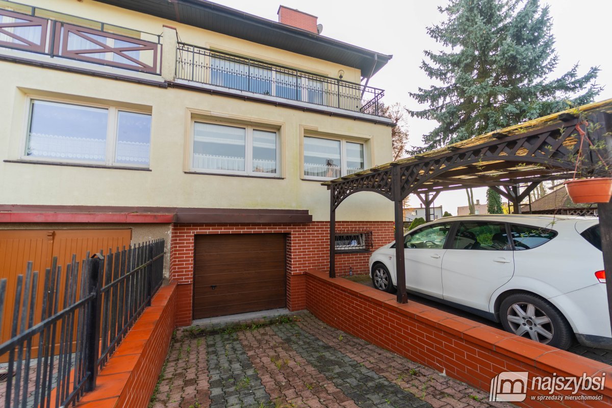 Goleniów - dom  w spokojnej okolicy (39)