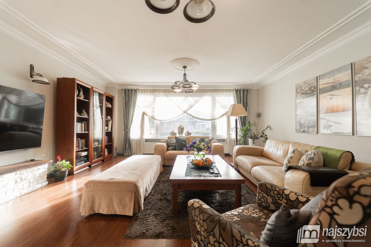 Goleniów - dom  w spokojnej okolicy (8)