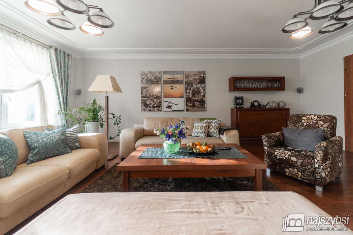 Goleniów - dom  w spokojnej okolicy (9)