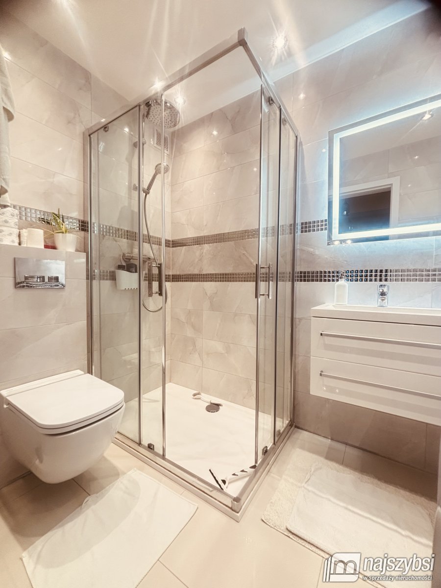 Kołobrzeg - Luksusowe mieszkanie 3 pokojowe   z du (12)