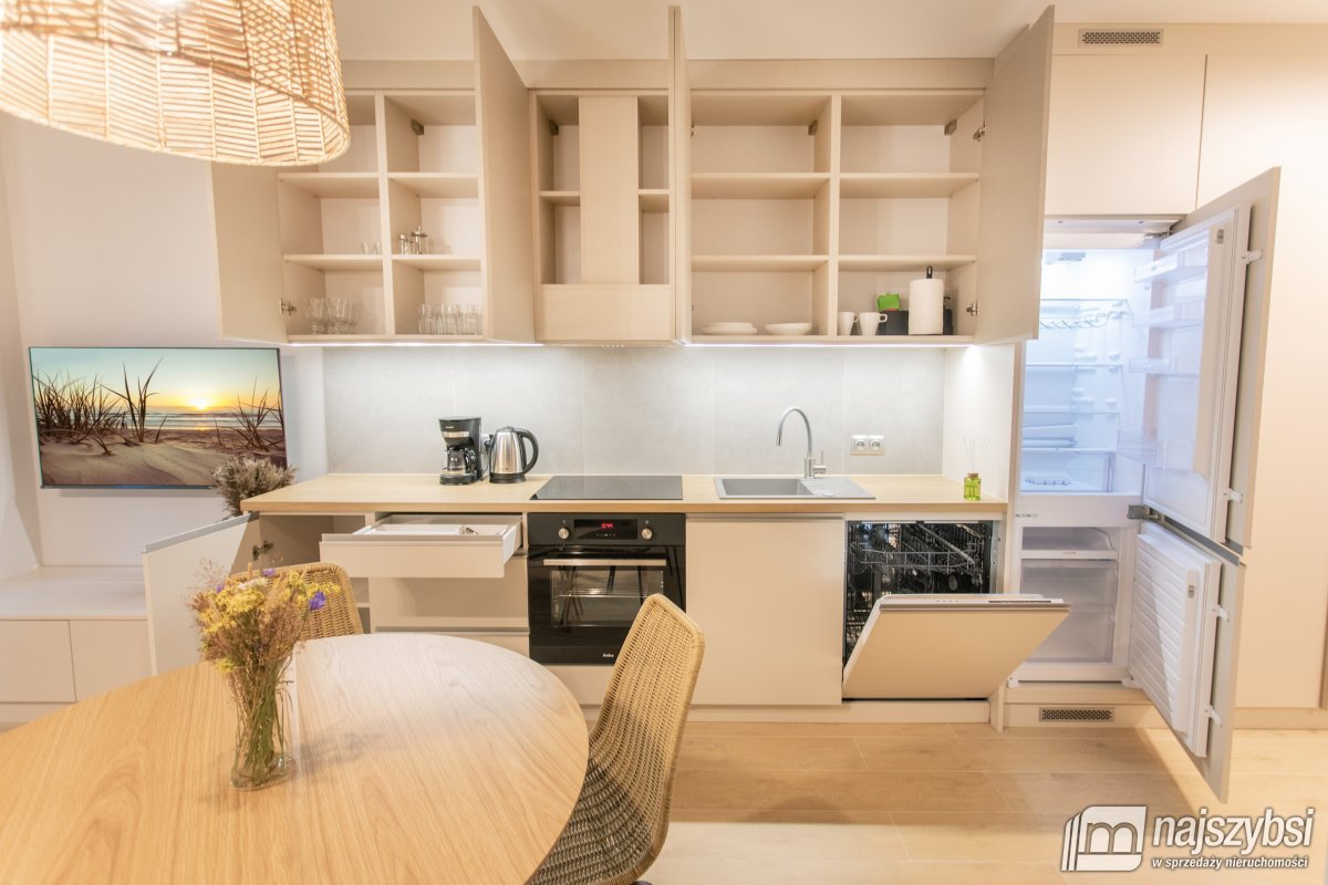 USTRONIE MORSKIE- UNIKATOWE DOMKI 700 m OD MORZA (4)