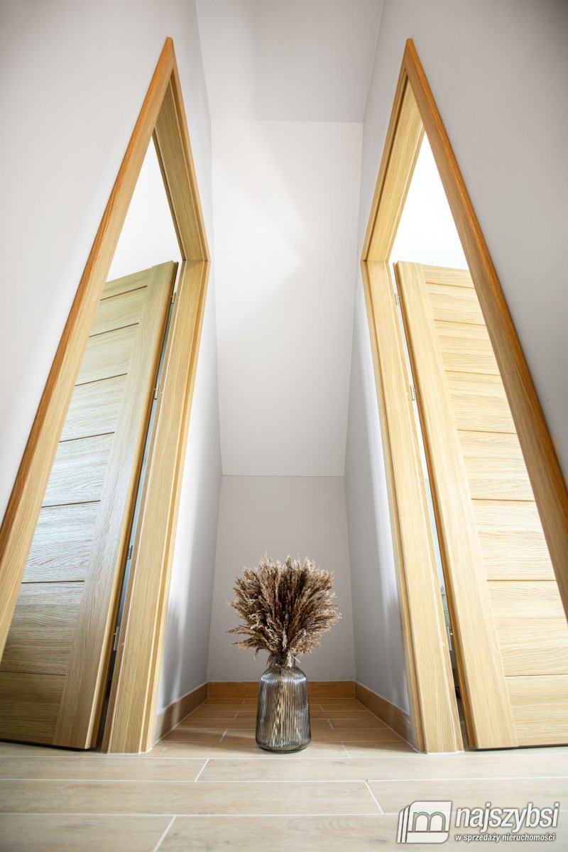 USTRONIE MORSKIE- UNIKATOWE DOMKI 700 m OD MORZA (8)